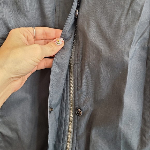 Rebecca Minkoff Gray Hidden Button/ Zip up Top | L - Picture 8 of 9